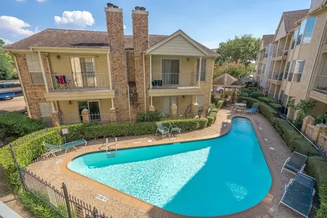 12550 Whittington Drive 203 Houston TX 77077