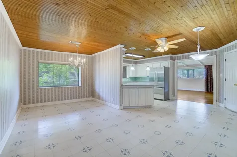 112 Persimmon Lane Lake Jackson TX 77566