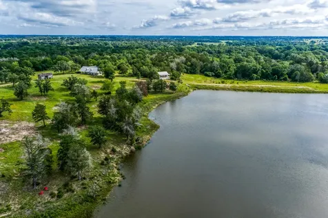 1237 Private Road 2181 Giddings TX 78942