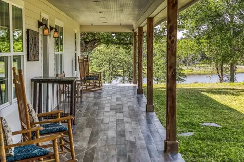1237 Private Road 2181 Giddings TX 78942