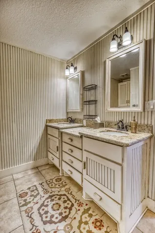 1237 Private Road 2181 Giddings TX 78942