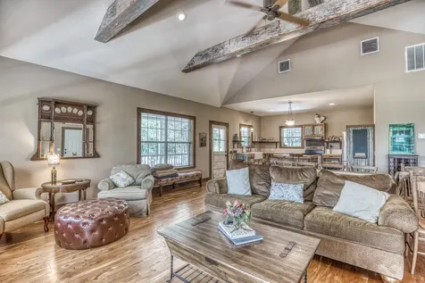 1237 Private Road 2181 Giddings TX 78942
