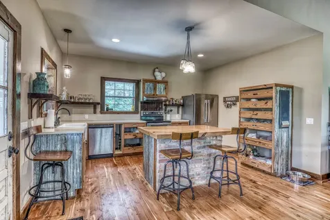 1237 Private Road 2181 Giddings TX 78942