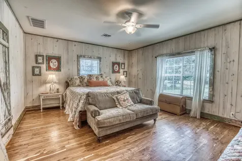 1237 Private Road 2181 Giddings TX 78942