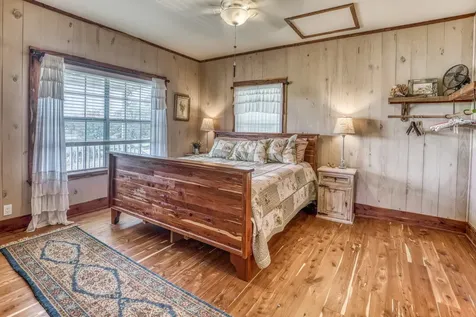1237 Private Road 2181 Giddings TX 78942