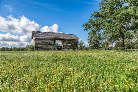 1237 Private Road 2181 Giddings TX 78942
