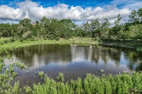 1237 Private Road 2181 Giddings TX 78942