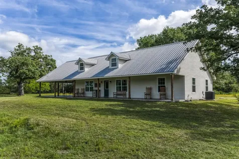 1237 Private Road 2181 Giddings TX 78942