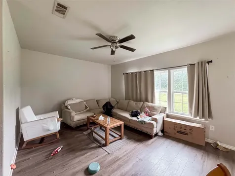 24888 Fm-787 Saratoga TX 77585