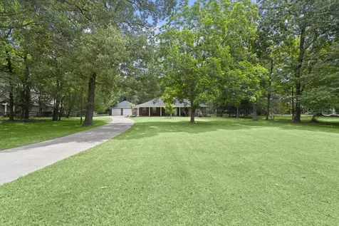 2418 Pebble Lake Drive Magnolia TX 77354