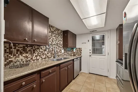 3834 Laura Leigh Drive Friendswood TX 77546