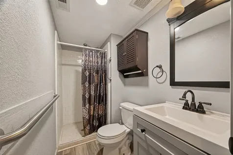 3834 Laura Leigh Drive Friendswood TX 77546