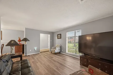 3834 Laura Leigh Drive Friendswood TX 77546