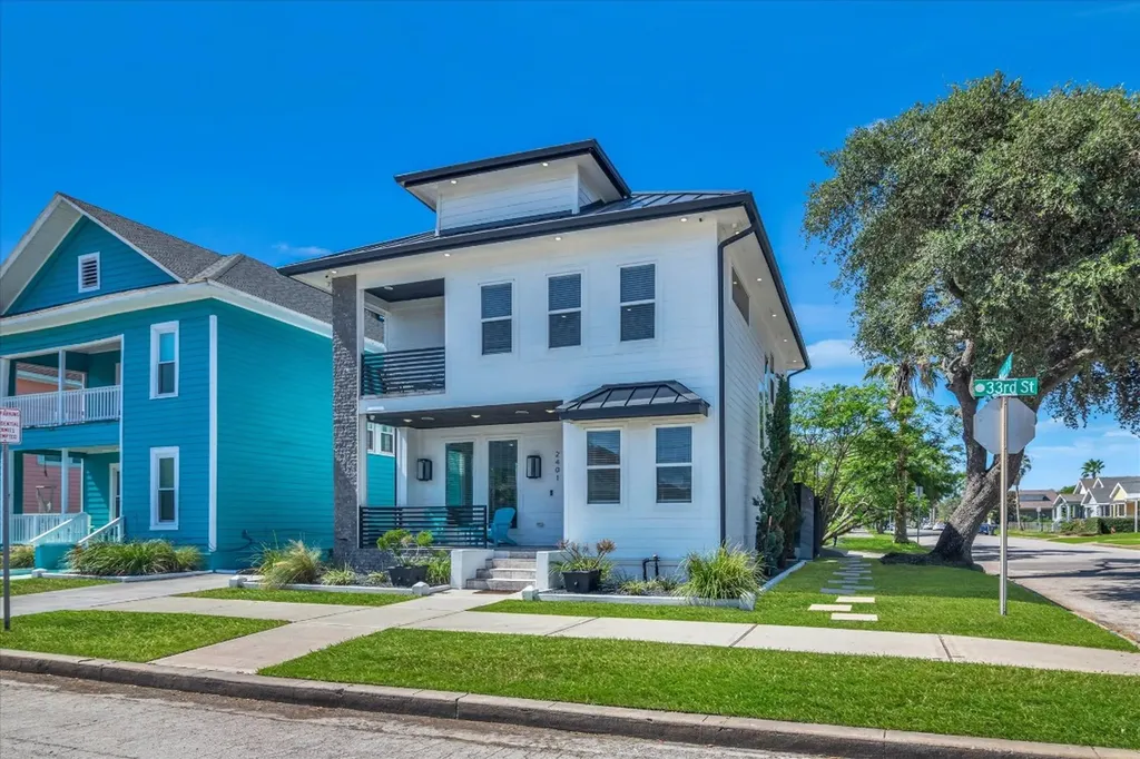 2401 33rd Street Galveston TX 77550