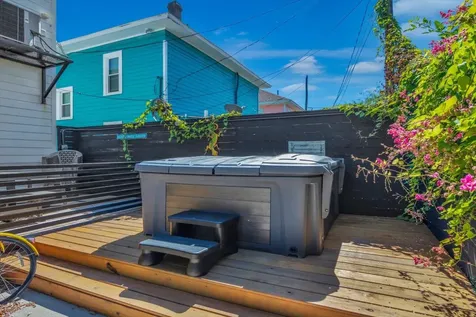 2401 33rd Street Galveston TX 77550