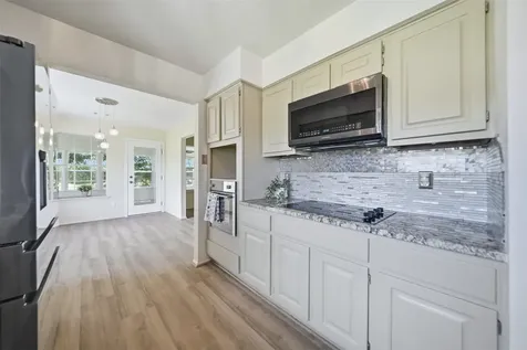 22 Patio Drive Hilltop Lakes TX 77871
