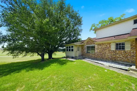 22 Patio Drive Hilltop Lakes TX 77871