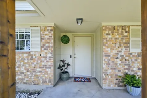 22 Patio Drive Hilltop Lakes TX 77871