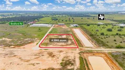 4.3862 Binford Rd/business Park Road Waller TX 77484