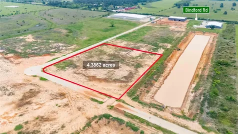 4.3862 Binford Rd/business Park Road Waller TX 77484