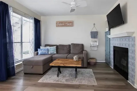 3506 Cove View Boulevard 1311 Galveston TX 77554