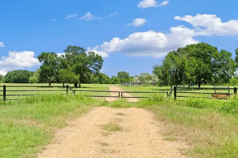 Tbd (Tracts 11 & 12) St Delight Road Paige TX 78659