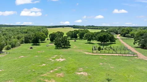 Tbd (Tracts 11 & 12) St Delight Road Paige TX 78659