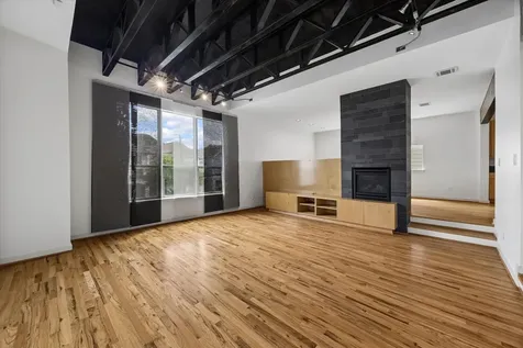 6102 Maxie Street Houston TX 77007