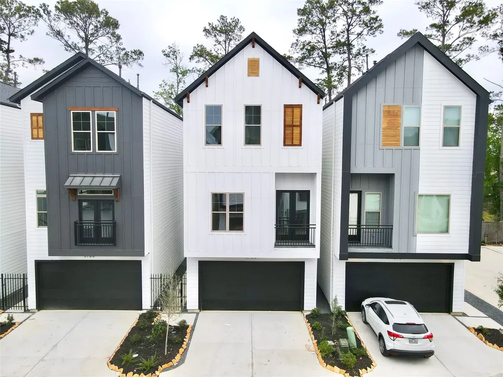 3716 Creekmont Green Lane Houston TX 77091