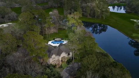 32 Palmer Woods Drive The Woodlands TX 77381