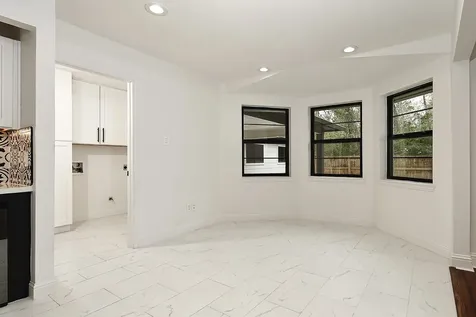29 N Havenridge Drive The Woodlands TX 77381