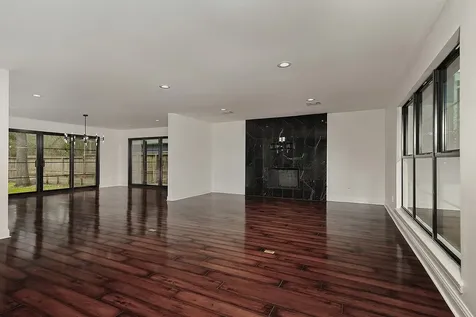 29 N Havenridge Drive The Woodlands TX 77381