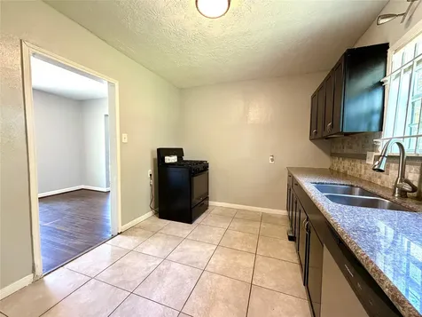 7120 Goforth Street Houston TX 77021