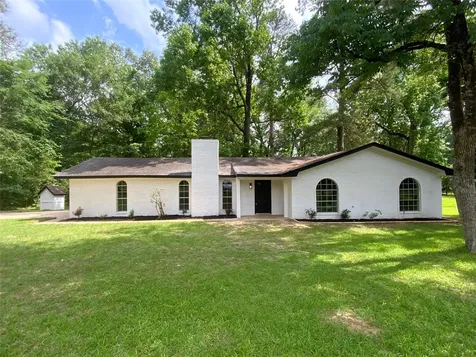 296 Kings Row Livingston TX 77351