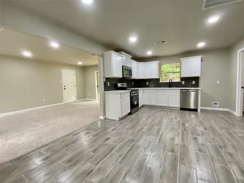 296 Kings Row Livingston TX 77351