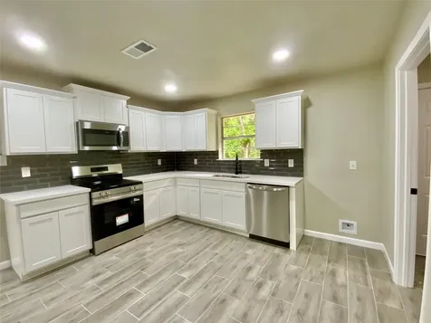 296 Kings Row Livingston TX 77351