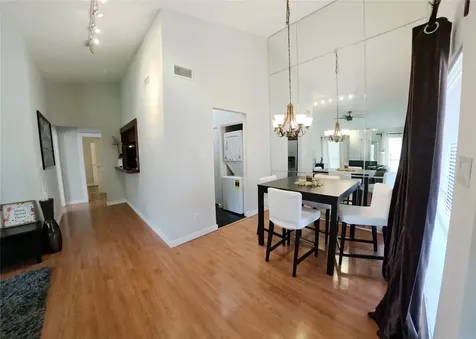 1881 Bering Drive 6 Houston TX 77057