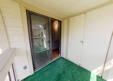 1881 Bering Drive 6 Houston TX 77057