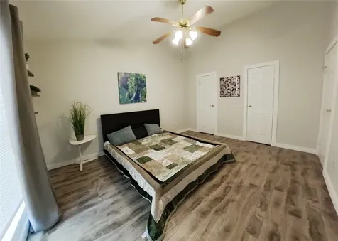 1881 Bering Drive 6 Houston TX 77057