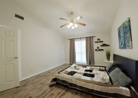 1881 Bering Drive 6 Houston TX 77057