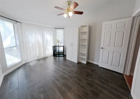 1881 Bering Drive 6 Houston TX 77057