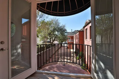 1117 Potomac Drive C Houston TX 77057