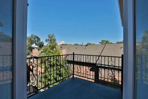 1117 Potomac Drive C Houston TX 77057