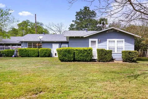 107 N River Drive Columbus TX 78934