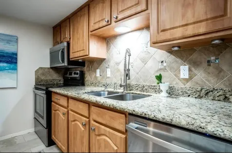 2228 S Piney Point Road 101 Houston TX 77063