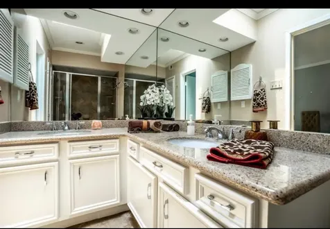 2228 S Piney Point Road 101 Houston TX 77063