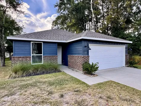 935 Road 5203 Cleveland TX 77327