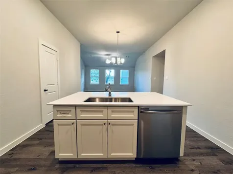 935 Road 5203 Cleveland TX 77327