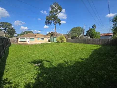 22027 Rockgate Drive Spring TX 77373