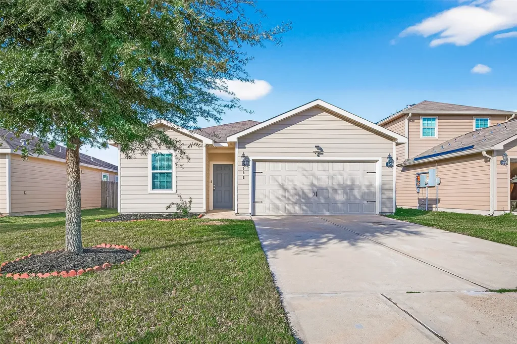 995 Lake View Circle W Brookshire TX 77423